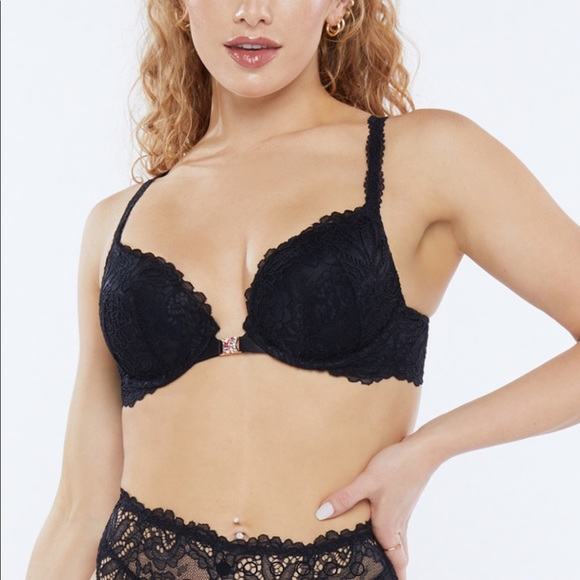 Black fenty savage push up bra with racer back - Picture 10 of 16